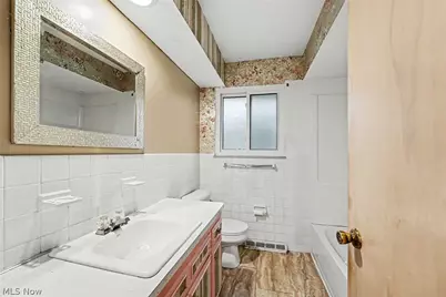 5576 Andover Boulevard, Garfield Heights, OH 44125 - Photo 16