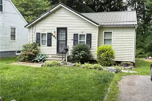 541 Clinton St, Ravenna, OH 44266 - Photo 2