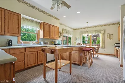 846 Jennifer Trail, Tallmadge, OH 44278 - Photo 12