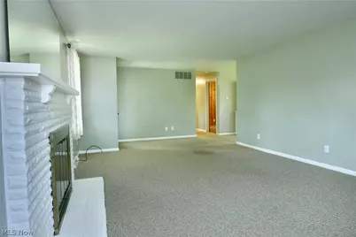 2141 North Road NE, Warren, OH 44483 - Photo 12