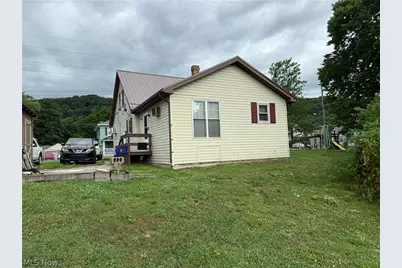 2014 Ohio Avenue, East Liverpool, OH 43920 - Photo 2
