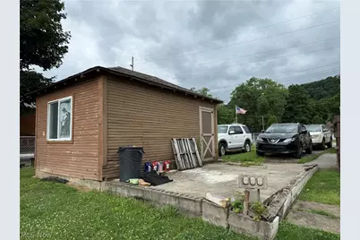 2014 Ohio Avenue, East Liverpool, OH 43920 - Photo 6