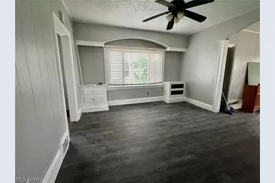 1541 Glenmont Road, East Cleveland, OH 44118 - Photo 4