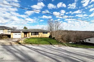 137 Clay St, Weirton, WV 26062 - Photo 4