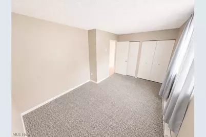 351 Devonshire Road, Vermilion, OH 44089 - Photo 10