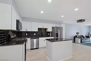 6670 Seville Dr, Canfield, OH 44406 - Photo 2