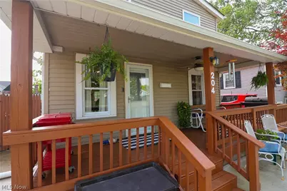 204 House Court, Fairport Harbor, OH 44077 - Photo 2