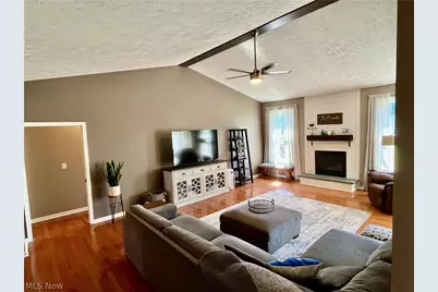 4842 Ridge Road, Wadsworth, OH 44281 - Photo 8