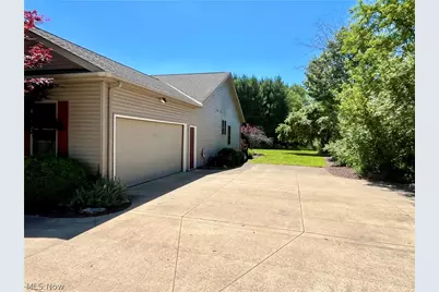 4842 Ridge Road, Wadsworth, OH 44281 - Photo 40