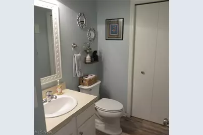 1934 Cherrywood Lane, Akron, OH 44312 - Photo 16
