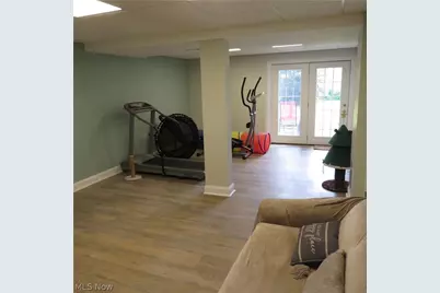 1934 Cherrywood Lane, Akron, OH 44312 - Photo 26