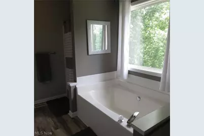 1934 Cherrywood Lane, Akron, OH 44312 - Photo 20