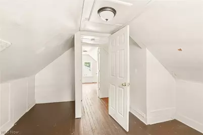 285 Sumner Court, Akron, OH 44311 - Photo 18