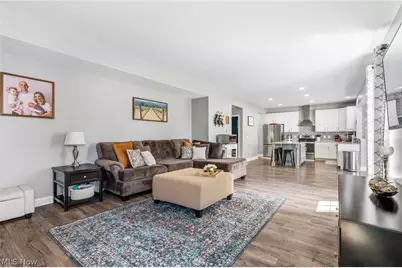 8095 Middlebranch Avenue NE, , OH 44652 - Photo 20