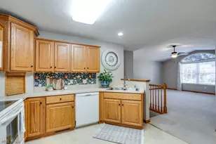 357 Woodbury Cir, Dalton, OH 44618 - Photo 10