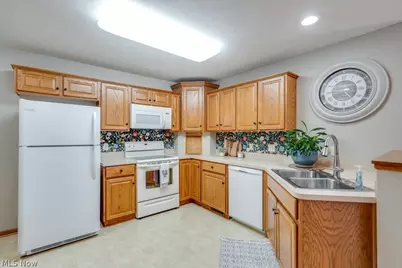 357 Woodbury Circle, Dalton, OH 44618 - Photo 12