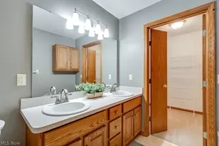 357 Woodbury Cir, Dalton, OH 44618 - Photo 22