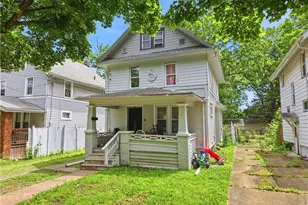 317 Black St, Akron, OH 44306 - Photo 1
