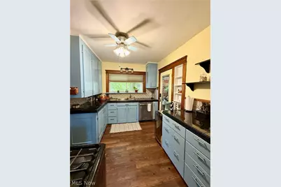146 W Quarry Street, Newton Falls, OH 44444 - Photo 6