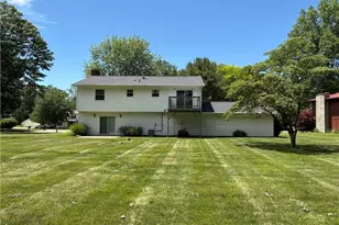 4491 Merlin Dr, Uniontown, OH 44685 - Photo 6