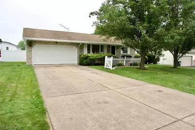 3415 Darbyshire Drive, Canfield, OH 44406 - Photo 1