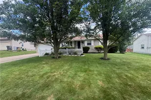 3415 Darbyshire Dr, Canfield, OH 44406 - Photo 26