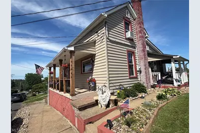 209 Washington Street, Barnesville, OH 43713 - Photo 2