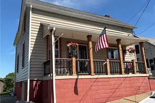 209 Washington St, Barnesville, OH 43713 - Photo 4