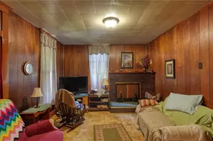 12011 Battle Ridge Rd, Cambridge, OH 43725 - Photo 16
