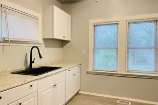 3524 E 138th St, Loveland, OH 44120 - Photo 6