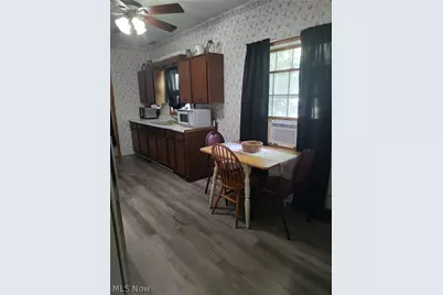 828 E State Street, Newcomerstown, OH 43832 - Photo 16