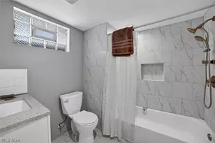 843 Chester Ave, Akron, OH 44314 - Photo 26