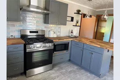 100 W 44th Street, Shadyside, OH 43947 - Photo 8