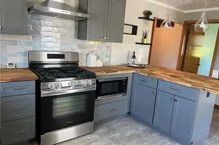 100 W 44th St, Shadyside, OH 43947 - Photo 8