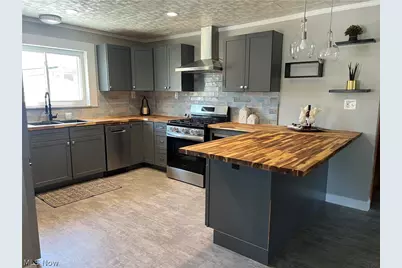 100 W 44th Street, Shadyside, OH 43947 - Photo 6