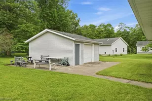 3556 Lake Rd, Conneaut, OH 44030 - Photo 36