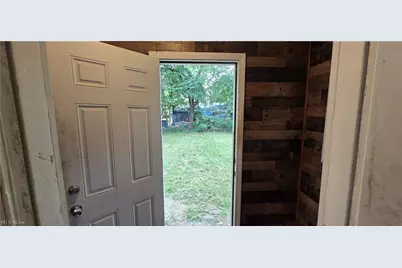 700 Carpenter Street, Akron, OH 44310 - Photo 26