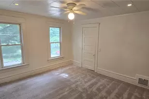 700 Carpenter St, Akron, OH 44310 - Photo 42