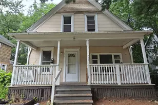 700 Carpenter St, Akron, OH 44310 - Photo 1
