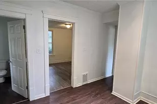 700 Carpenter St, Akron, OH 44310 - Photo 18