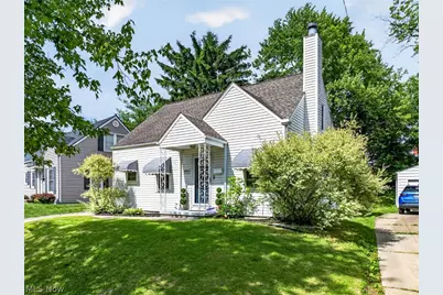 2751 Valley Road, Cuyahoga Falls, OH 44223 - Photo 32