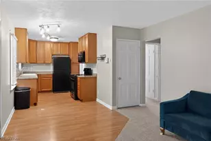 2751 Valley Rd, Cuyahoga Falls, OH 44223 - Photo 4