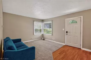 2751 Valley Rd, Cuyahoga Falls, OH 44223 - Photo 8
