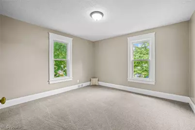 146 W Harrison Street, Alliance, OH 44601 - Photo 26