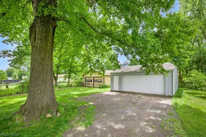 146 W Harrison Street, Alliance, OH 44601 - Photo 4