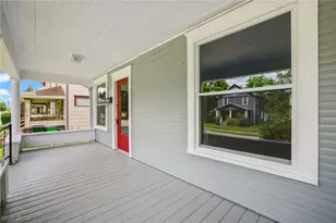146 W Harrison St, Alliance, OH 44601 - Photo 8