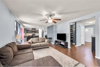 1570 Arbor Drive, Willoughby, OH 44094 - Photo 8