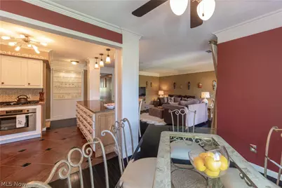 1115 Canyon View Road #103, Sagamore Hills, OH 44067 - Photo 6
