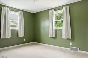 910 S Hazelwood Ave, Youngstown, OH 44509 - Photo 18