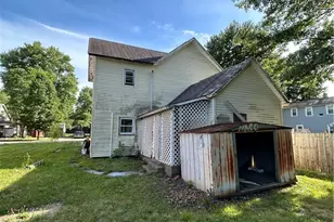 341 St Clair Ave SW, New Philadelphia, OH 44663 - Photo 6